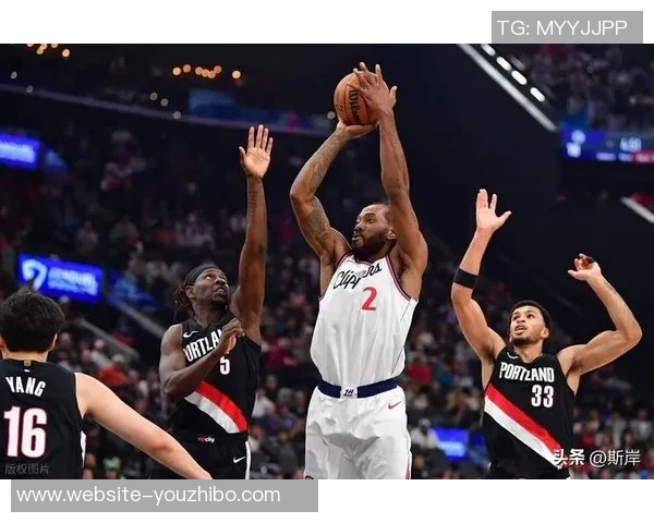 2017年勇士与快船激战回顾：巅峰对决与季后赛的精彩瞬间