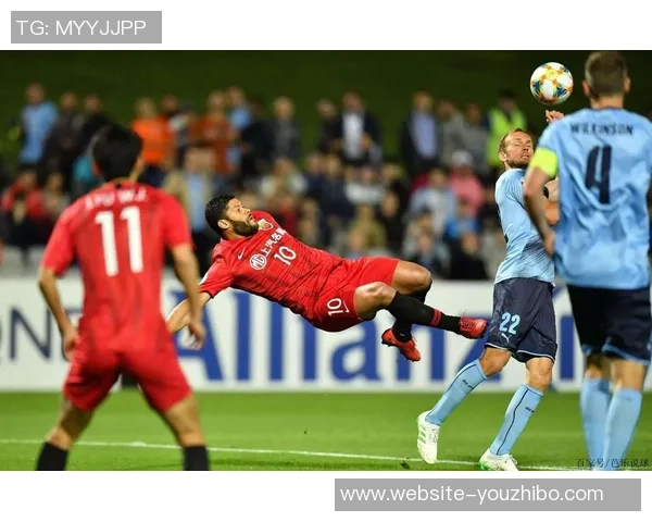 上海上港与悉尼精彩对决集锦回顾展现足球魅力与激情瞬间